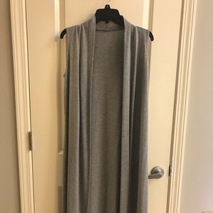 Long sleeveless cardigan